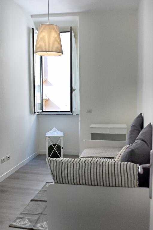 Madonna Dei Monti Apartment Roma Exterior foto