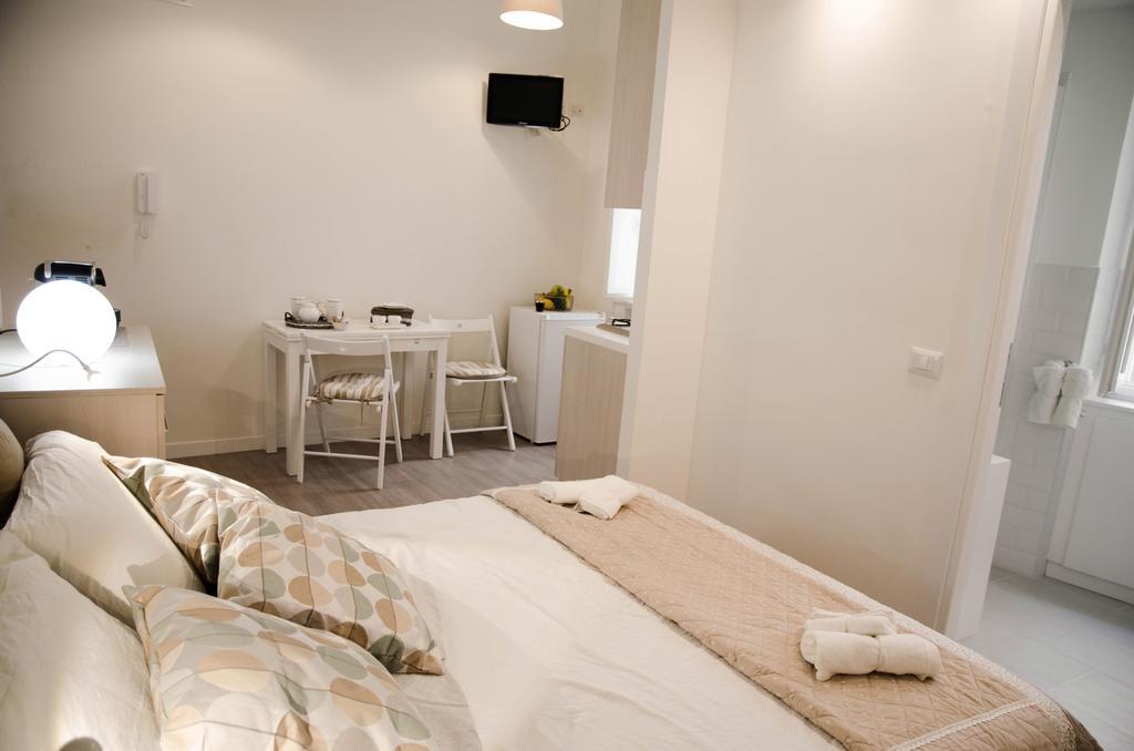 Madonna Dei Monti Apartment Roma Exterior foto
